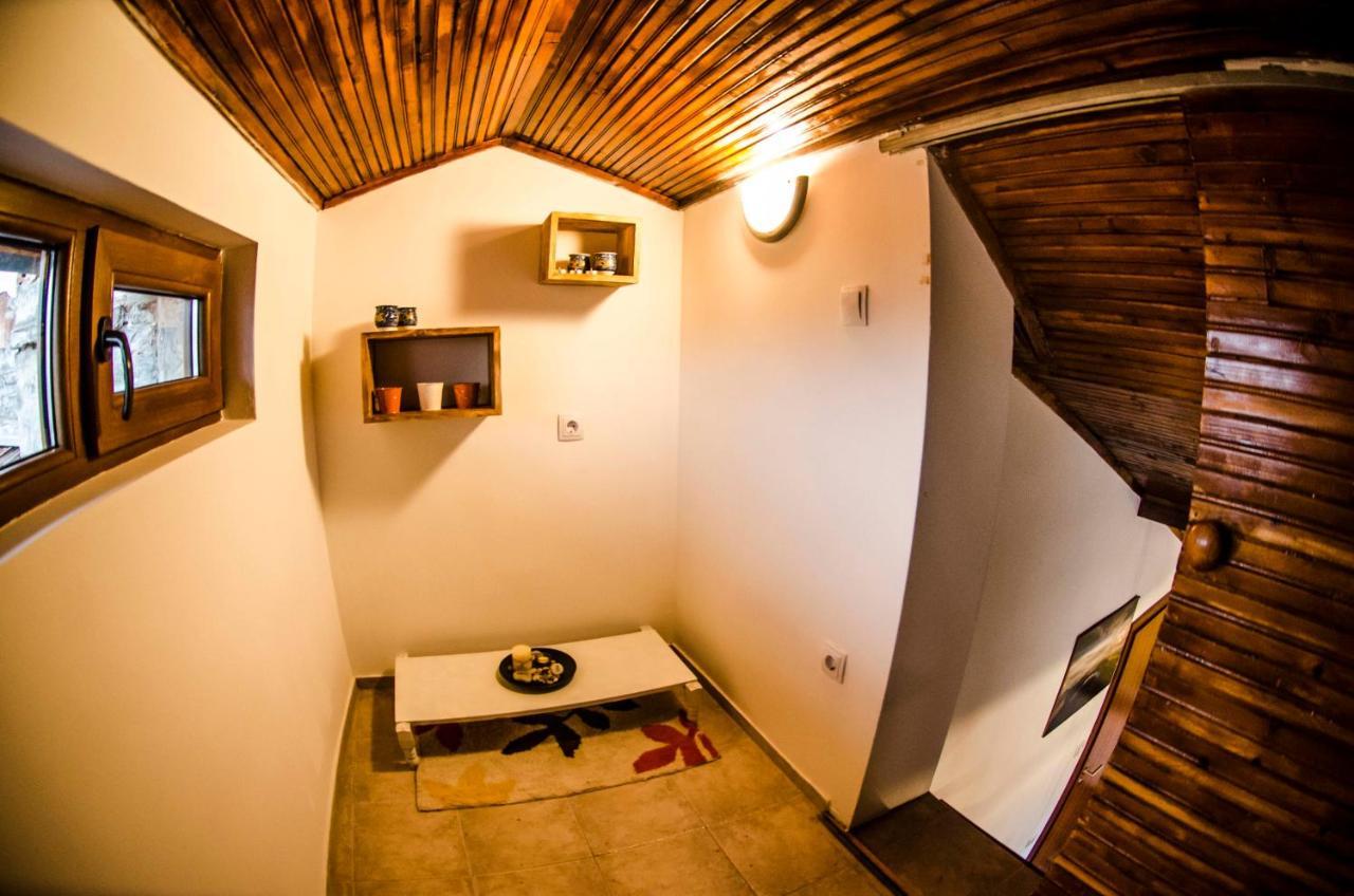 Off Vitosha Blvd Designer Studio София Экстерьер фото
