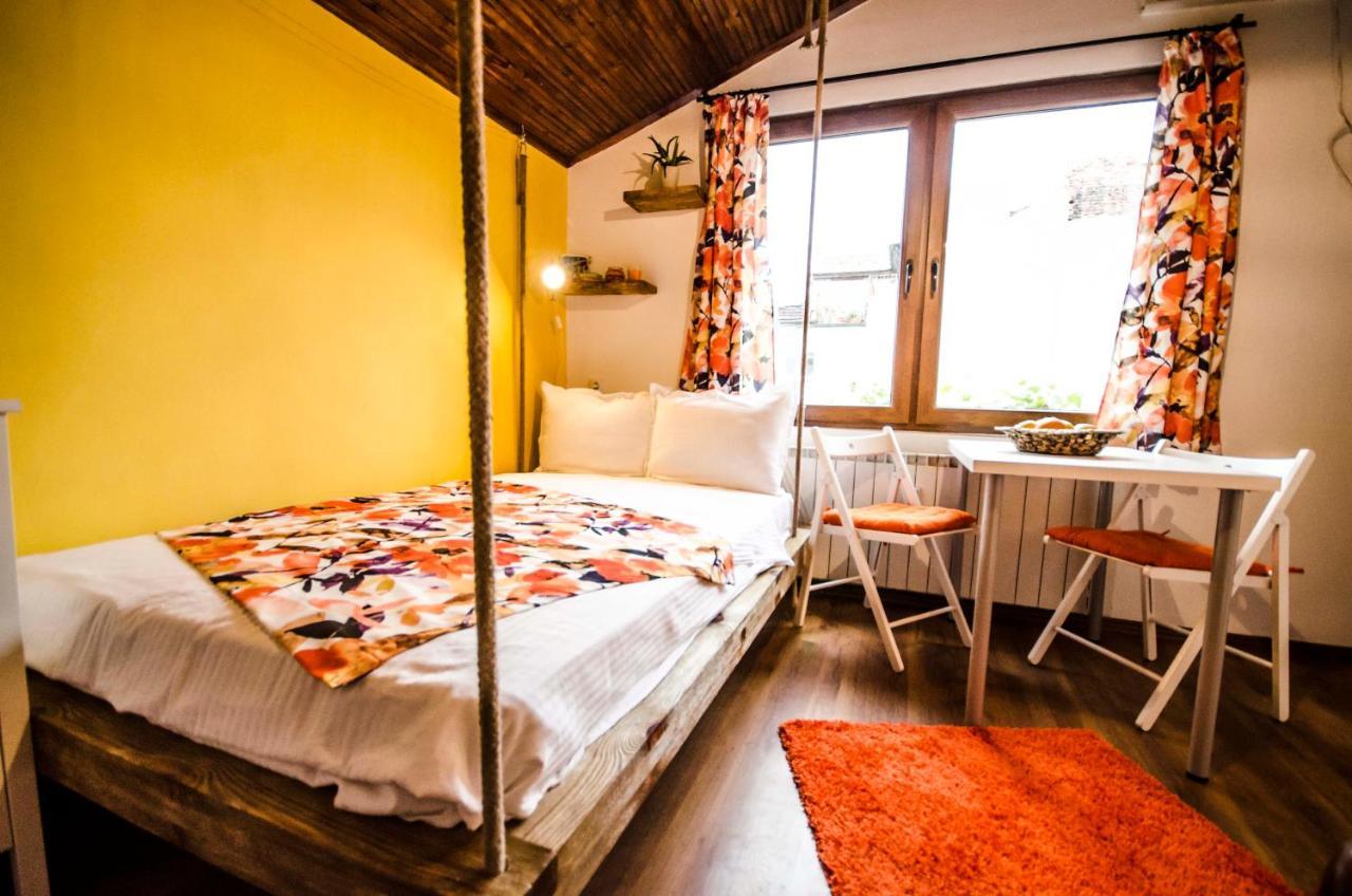 Off Vitosha Blvd Designer Studio София Экстерьер фото